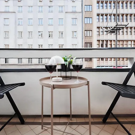 Apartment Aesthetic Old Town Renovated